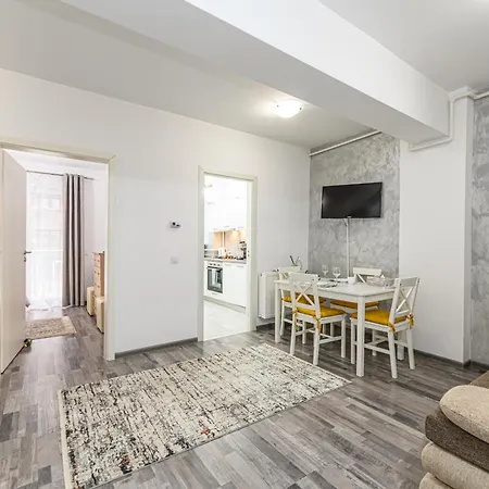 Apartment Jad - Comfortable - - Coresi