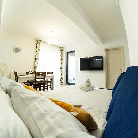 Apartment Jad - Comfortable - - Coresi Brasov