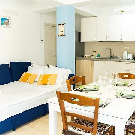 Jad - Comfortable - - Coresi Apartment *